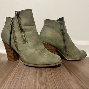 Green Heeled Ankle Boots Size 11